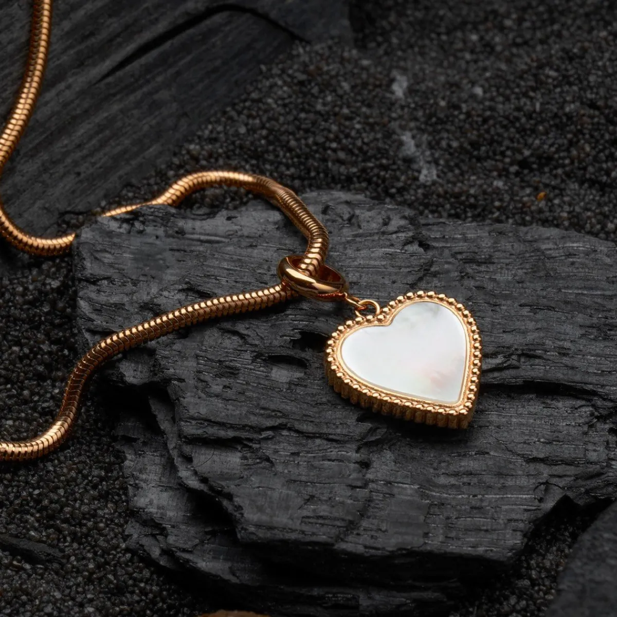 Holzkern Halsketten|Schmuck^Amorance Halskette