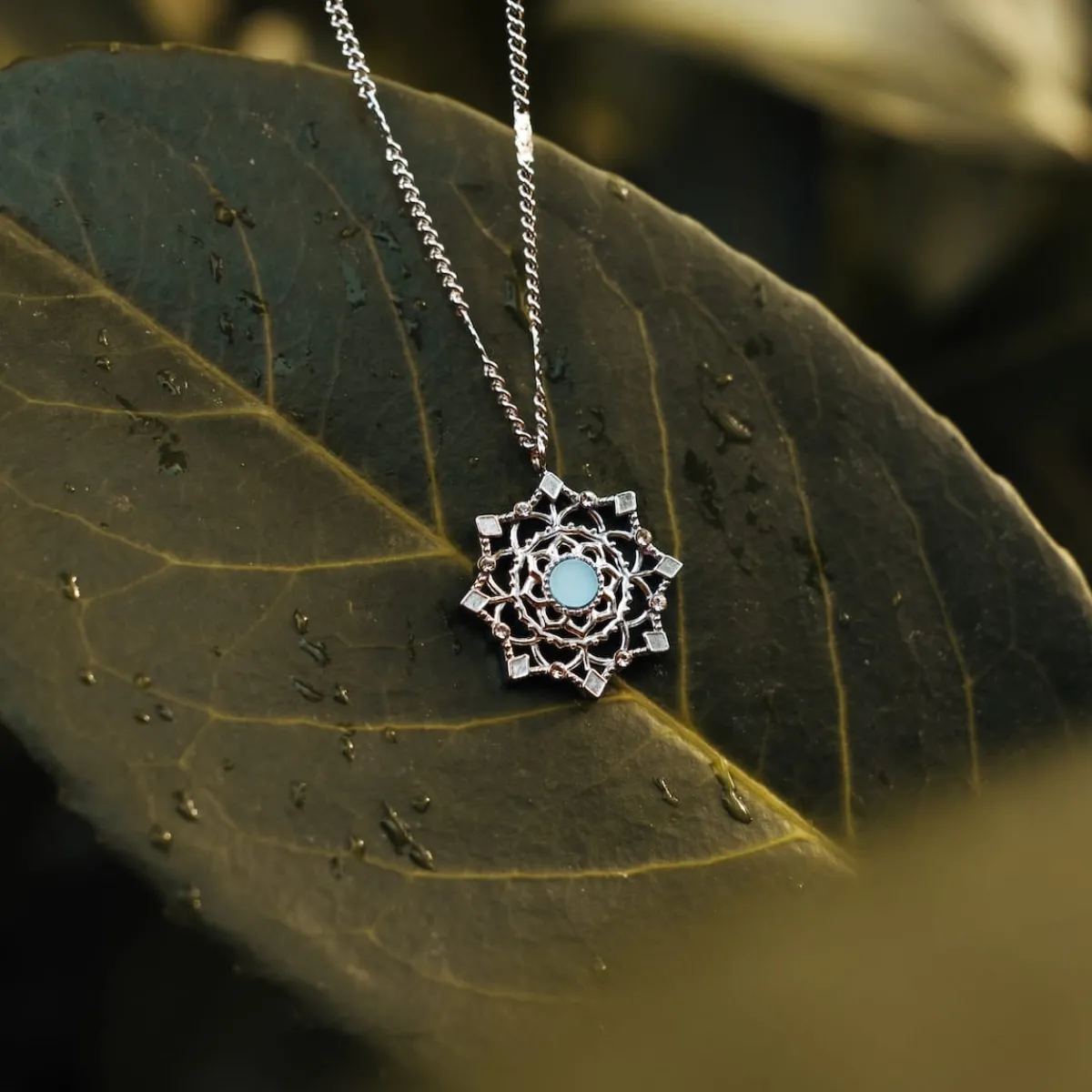 Holzkern Halsketten|Schmuck^Aphonia Halskette