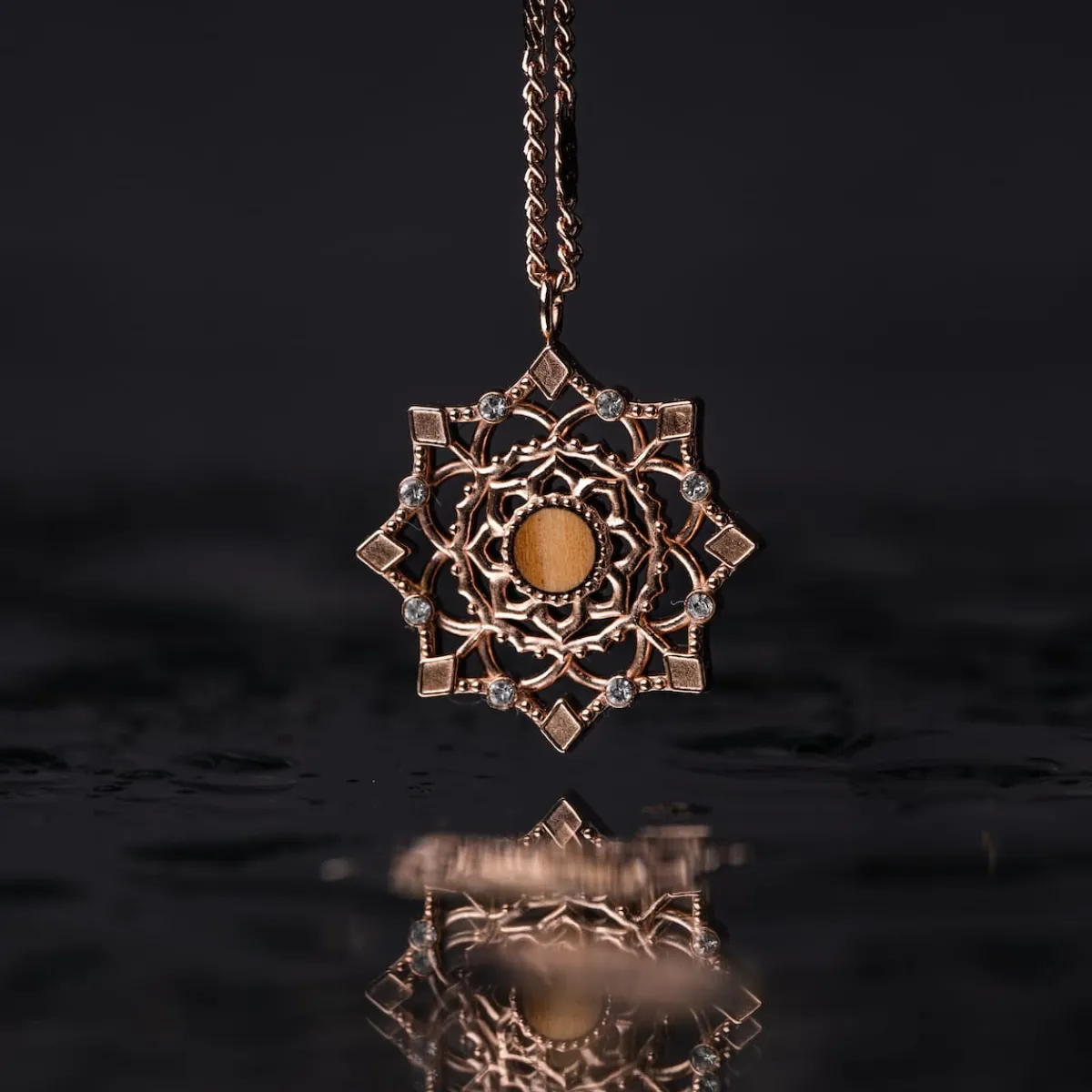 Holzkern Halsketten|Schmuck^Aphonia Halskette