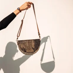 Holzkern Handtaschen^Asami