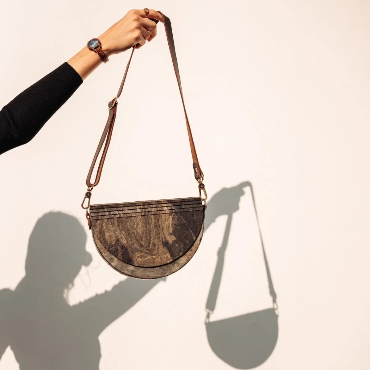 Holzkern Handtaschen^Asami