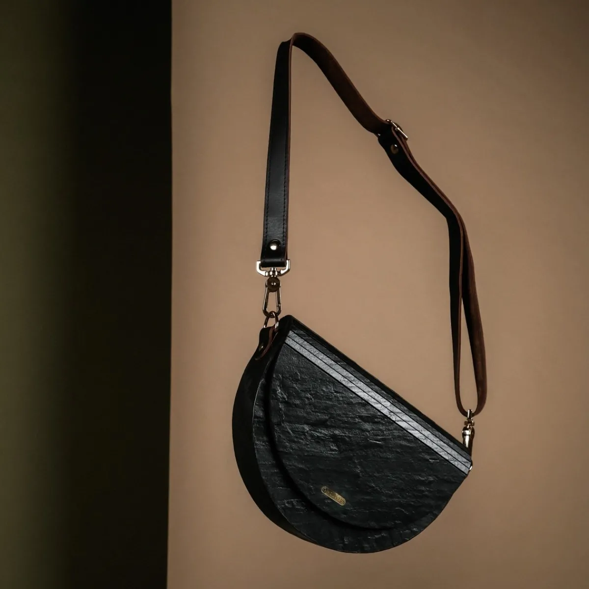 Holzkern Handtaschen^Asami