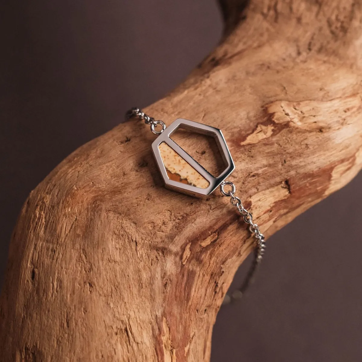 Holzkern Armbänder|Schmuck^Assemblage Armband