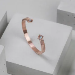 Holzkern Armbänder|Schmuck^Awakening Cuff