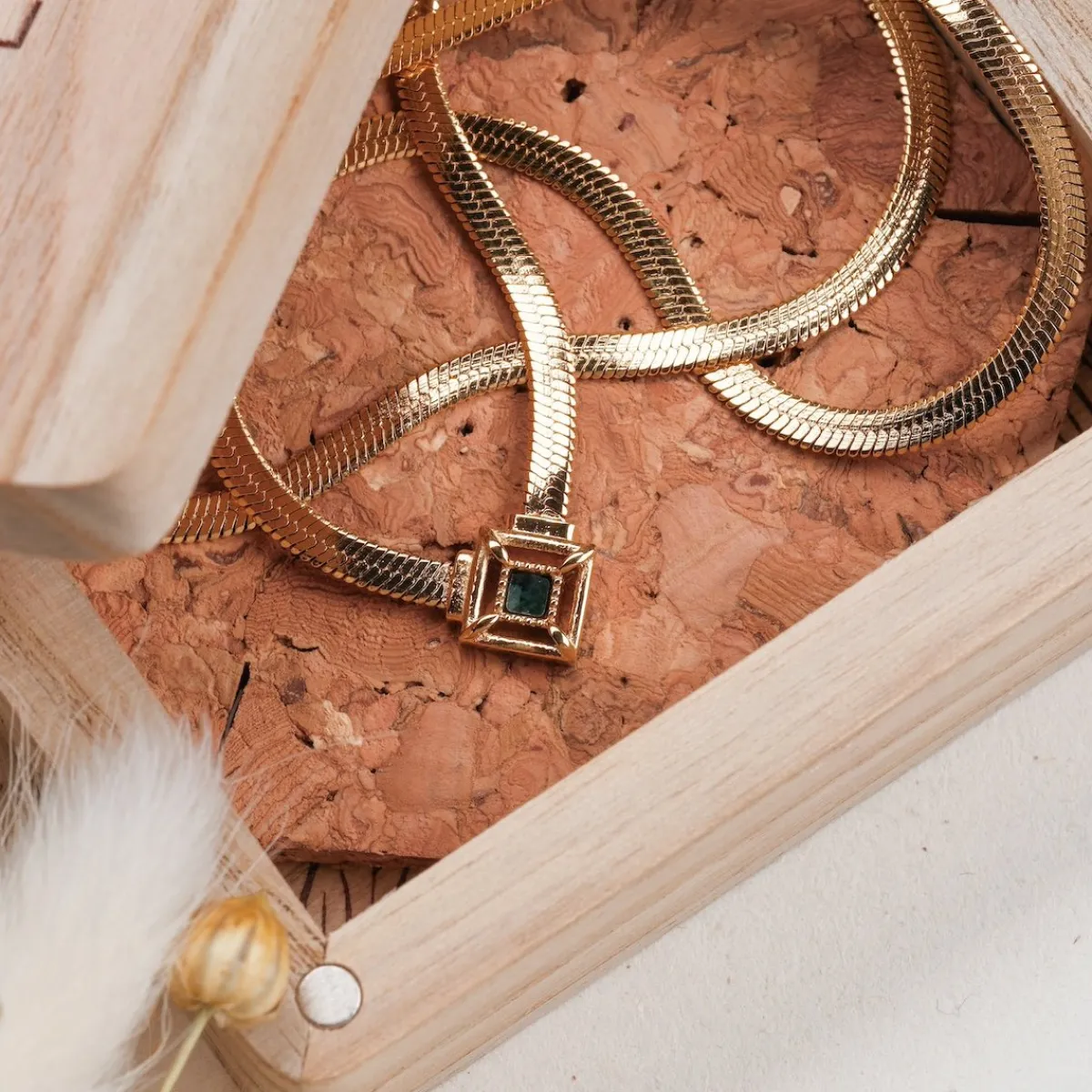 Holzkern Halsketten|Schmuck^Awakening Halskette