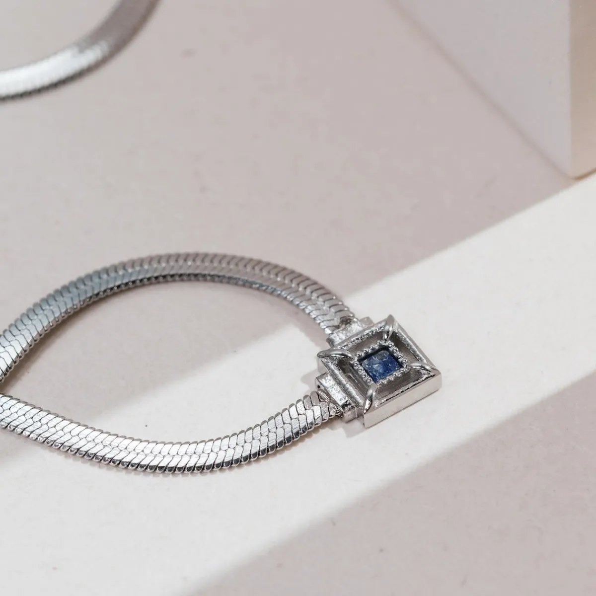 Holzkern Halsketten|Schmuck^Awakening Halskette