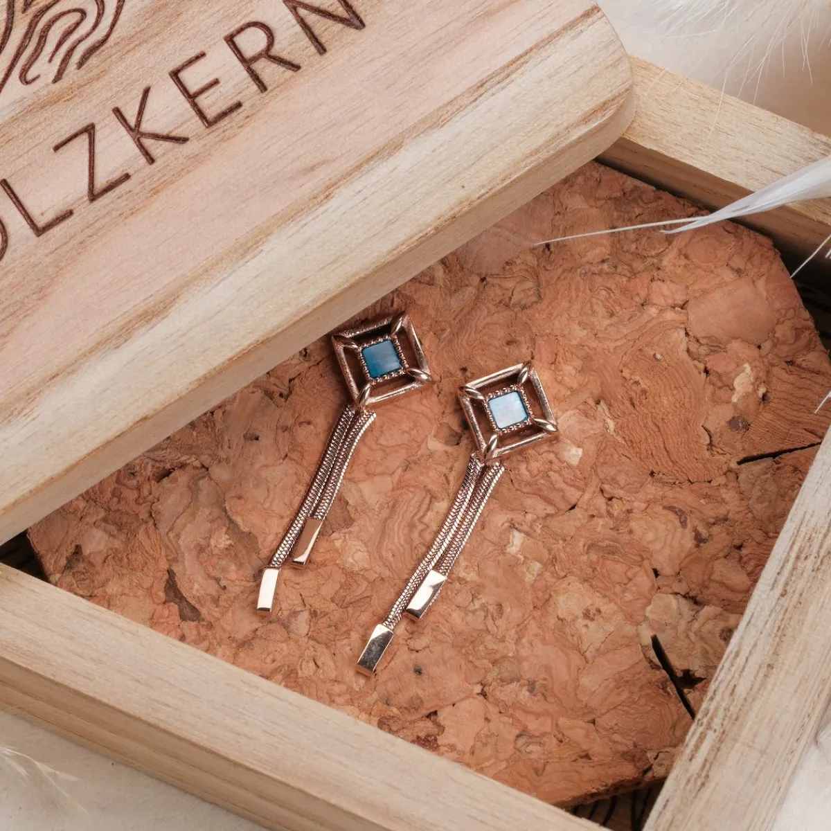 Holzkern Ohrringe|Schmuck^Awakening Ohrringe