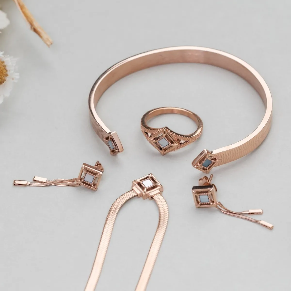 Holzkern Ohrringe|Schmuck^Awakening Ohrringe