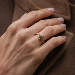 Holzkern Ringe|Schmuck^Awakening Ring