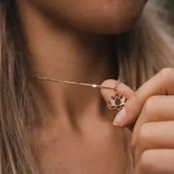 Holzkern Schmuck|Halsketten^Balance Halskette