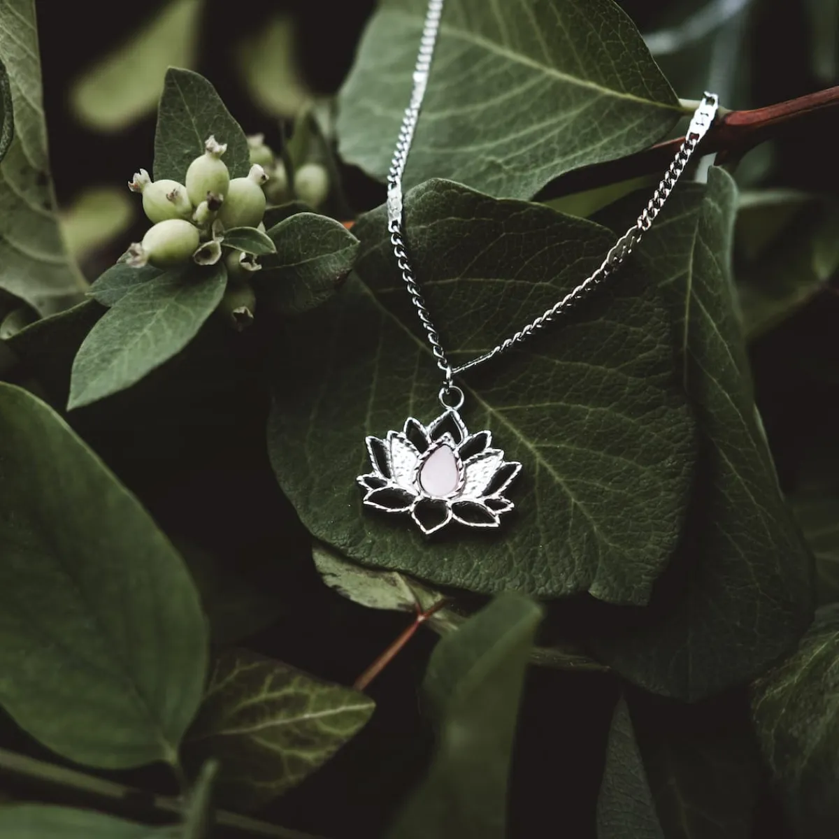 Holzkern Halsketten|Schmuck^Balance Halskette