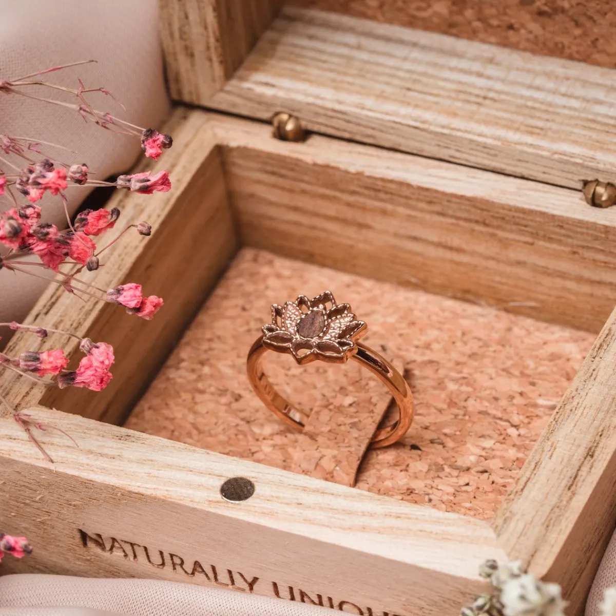 Holzkern Ringe|Schmuck^Balance Ring