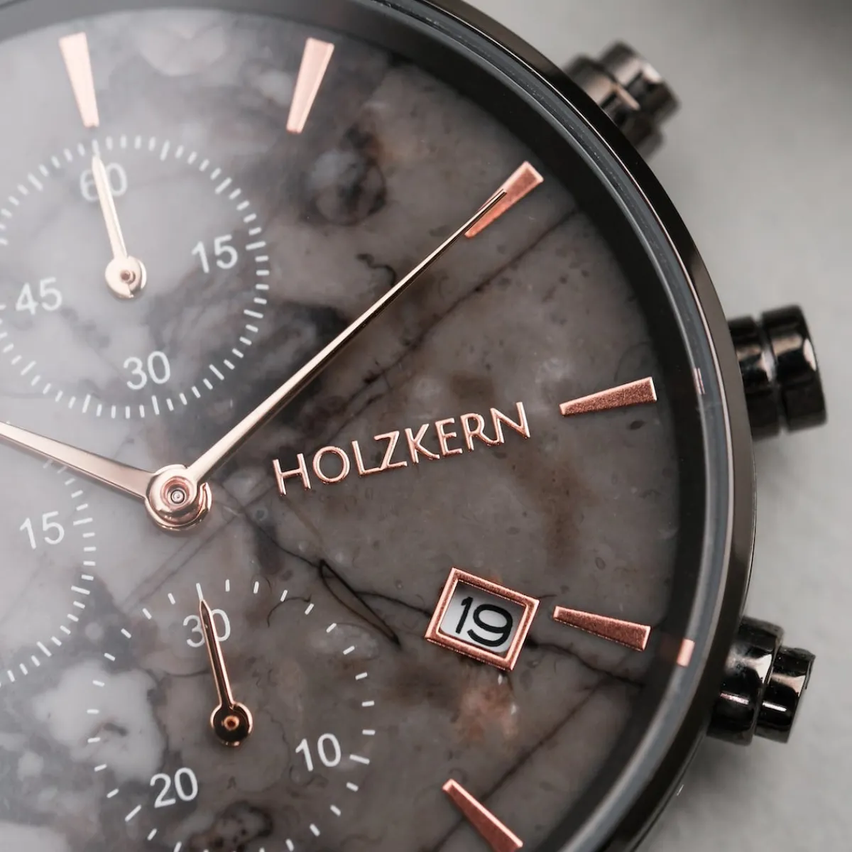 Holzkern Uhren^Breezy