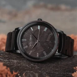 Holzkern Uhren^Carlos