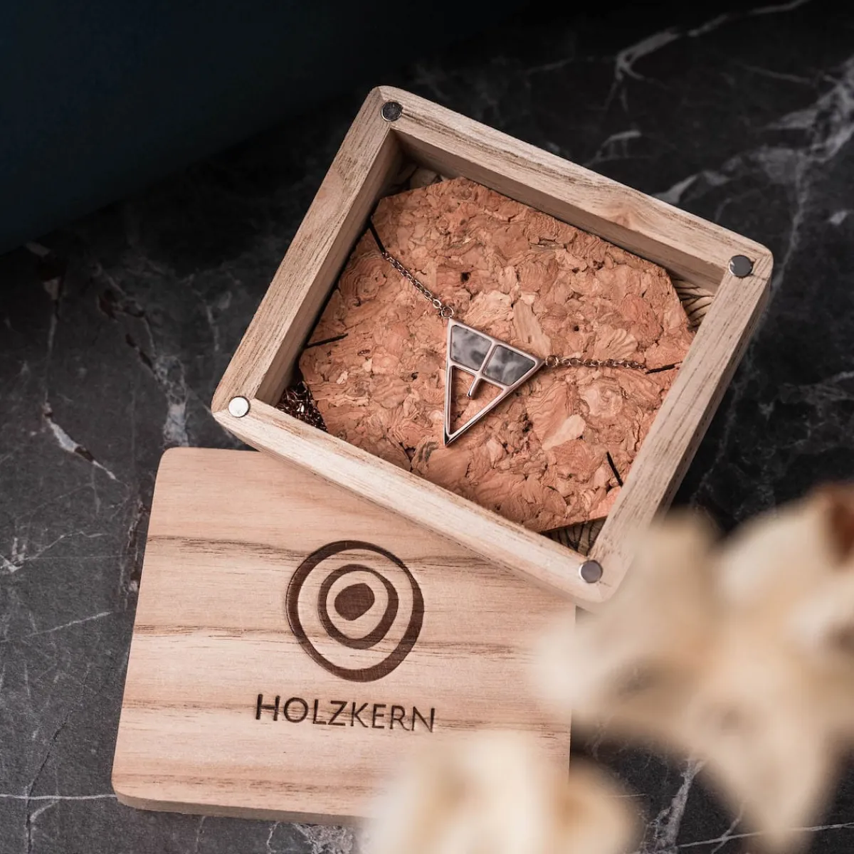 Holzkern Halsketten|Schmuck^Chiaroscuro Halskette