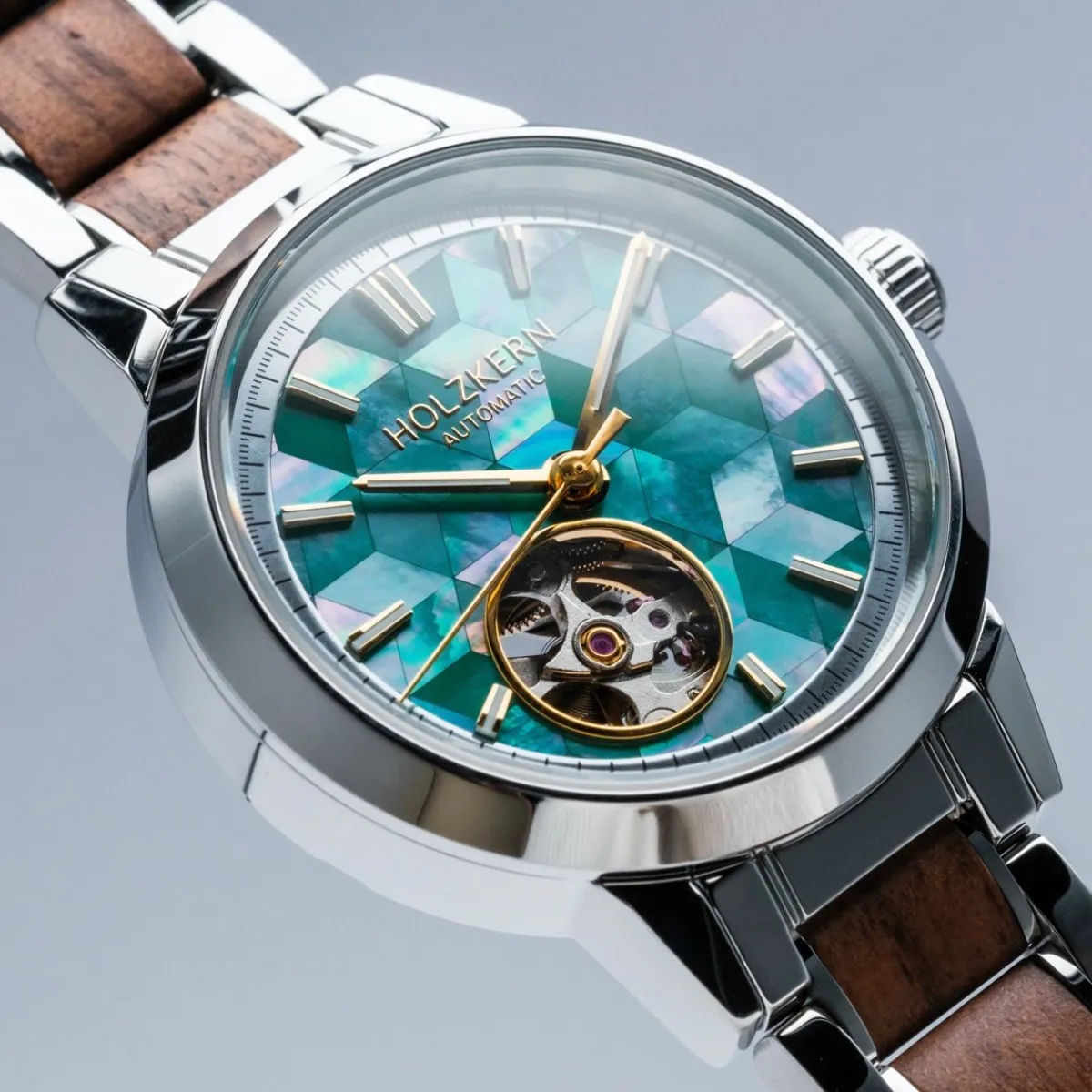 Holzkern Uhren^Colorburst