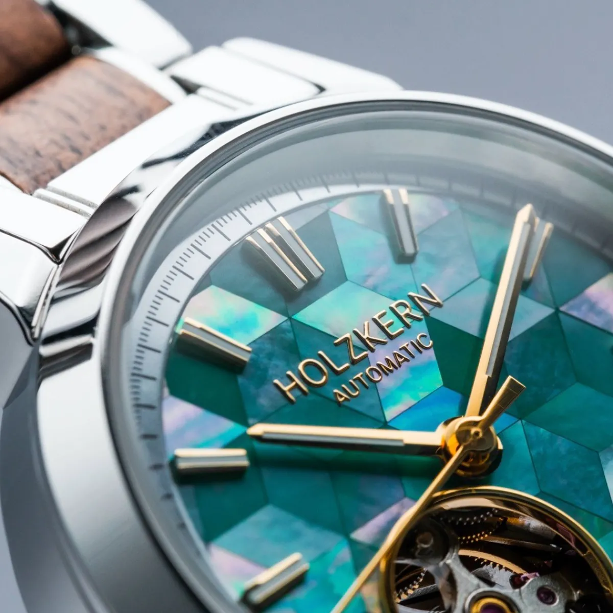 Holzkern Uhren^Colorburst