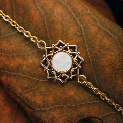 Holzkern Armbänder|Schmuck^Composition Armband