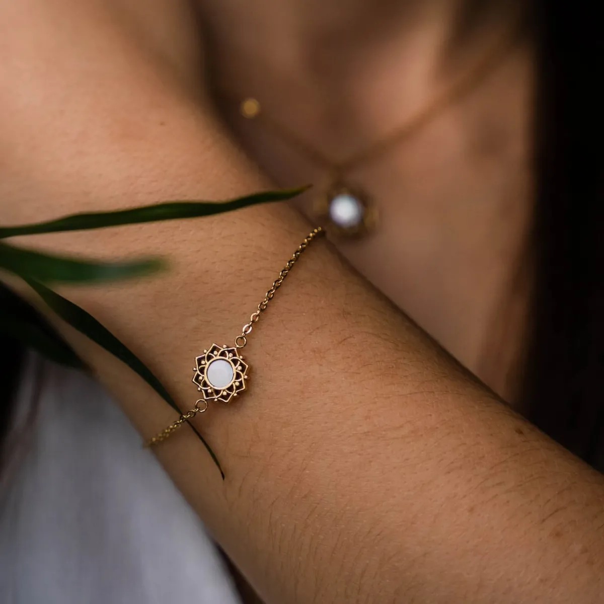 Holzkern Armbänder|Schmuck^Composition Armband