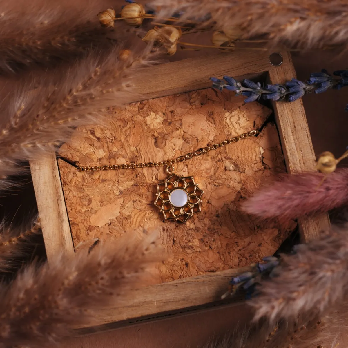 Holzkern Halsketten|Schmuck^Composition Halskette