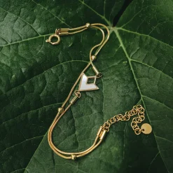 Holzkern Armbänder|Schmuck^Conceptual Armband