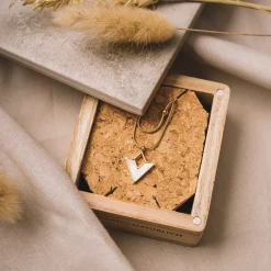 Holzkern Halsketten|Schmuck^Conceptual Halskette