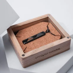Holzkern Halsketten|Schmuck^DERIVATE HALSKETTE