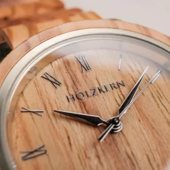 Holzkern Uhren^Diana