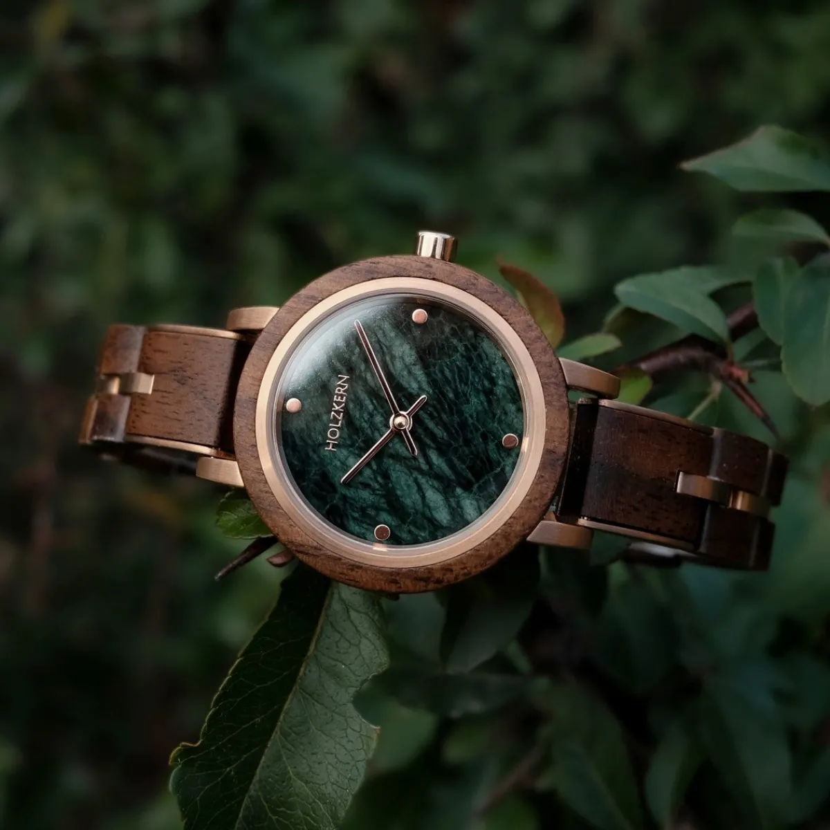 Holzkern Uhren^Euterpe
