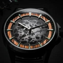 Holzkern Uhren^Flowfinder