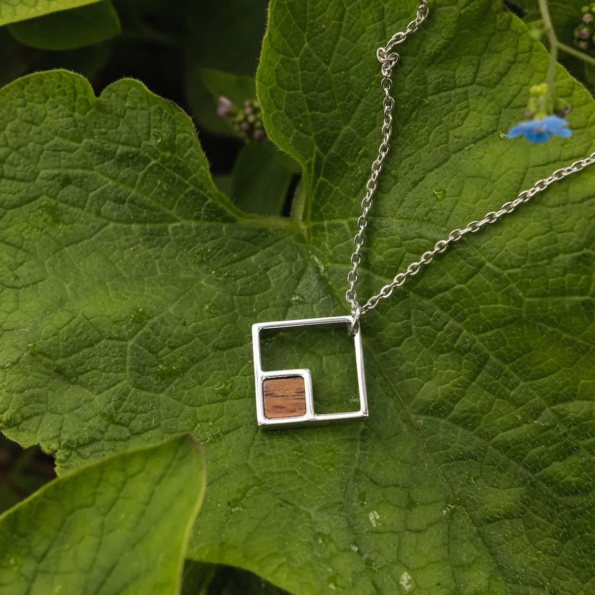 Holzkern Halsketten|Schmuck^Geometric Halskette