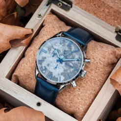 Holzkern Uhren^Gifted