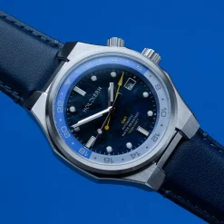Holzkern Uhren^GMT Cloudhopper