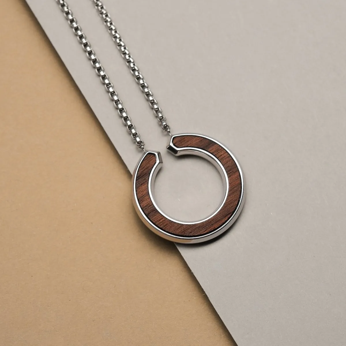 Holzkern Schmuck|Halsketten^Inseparable L