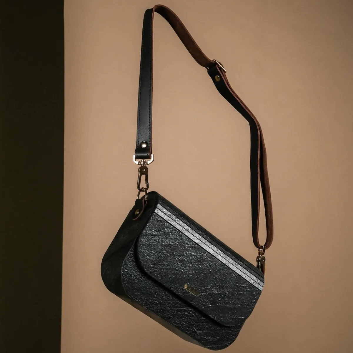 Holzkern Handtaschen^Iveya