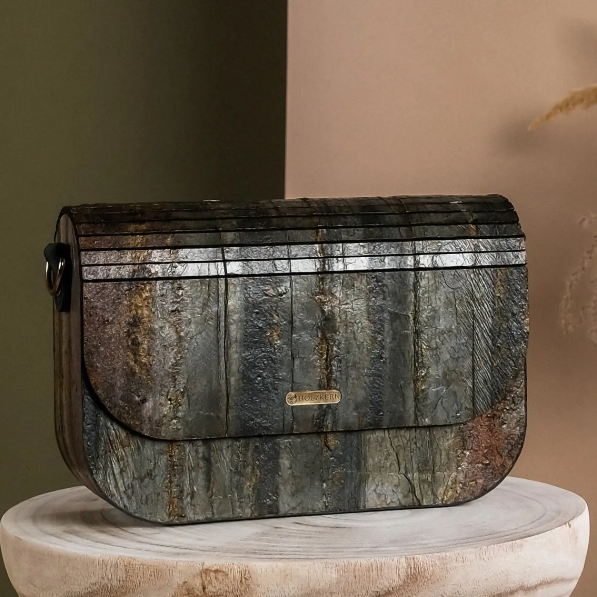 Holzkern Handtaschen^Iveya VEGAN