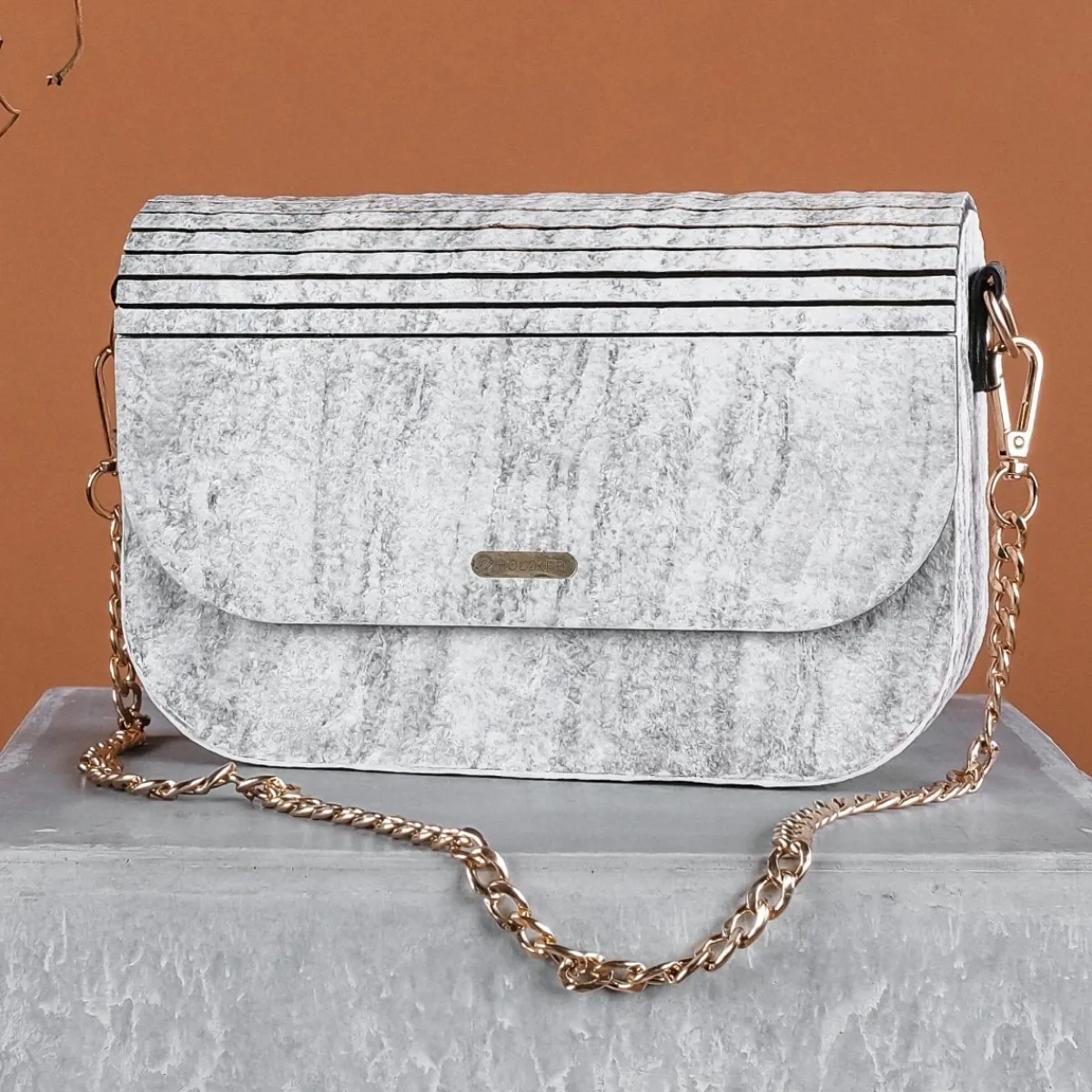 Holzkern Handtaschen^Iveya VEGAN