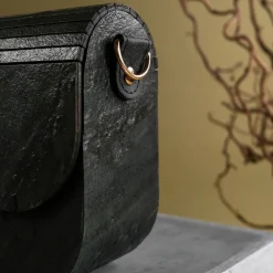 Holzkern Handtaschen^Iveya VEGAN