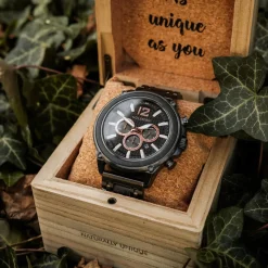 Holzkern Uhren^Komodo