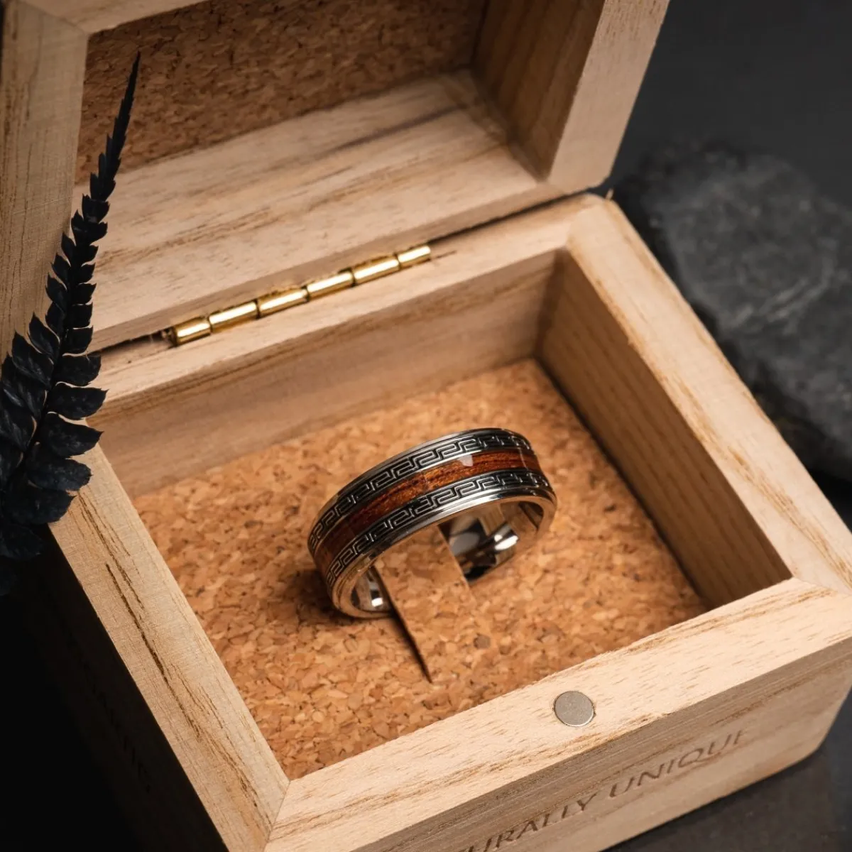 Holzkern Ringe|Schmuck^Numerary Ring