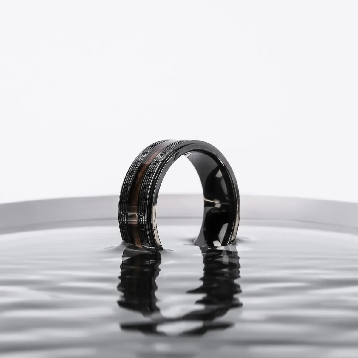 Holzkern Ringe|Schmuck^Numerary Ring