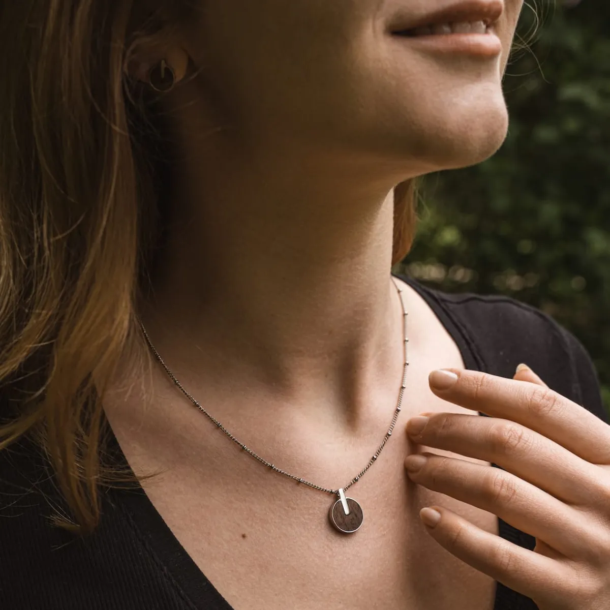 Holzkern Schmuck|Halsketten^Opacity Halskette