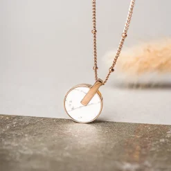 Holzkern Halsketten|Schmuck^Opacity Halskette