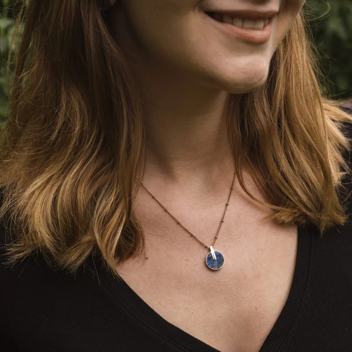 Holzkern Halsketten|Schmuck^Opacity Halskette