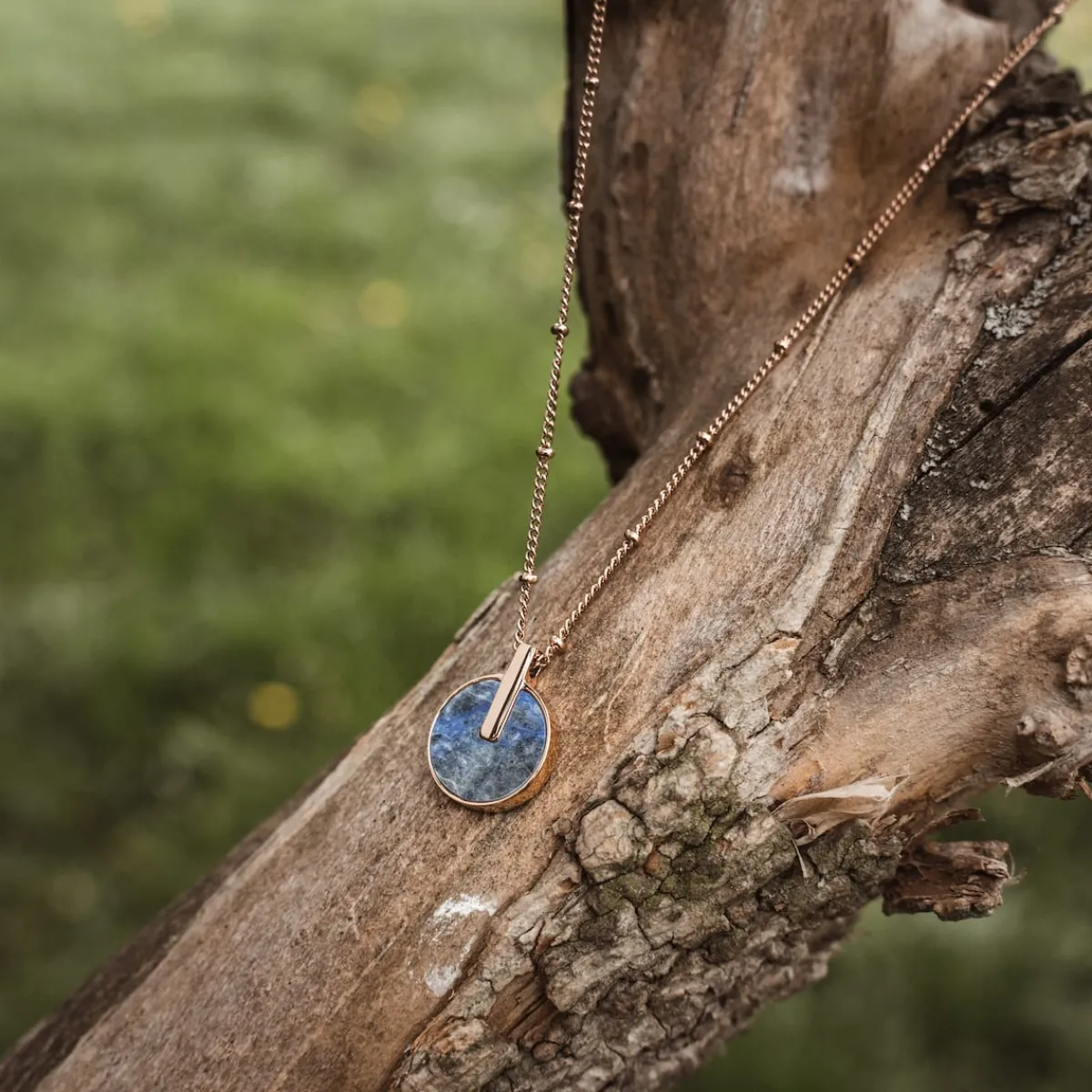 Holzkern Halsketten|Schmuck^Opacity Halskette