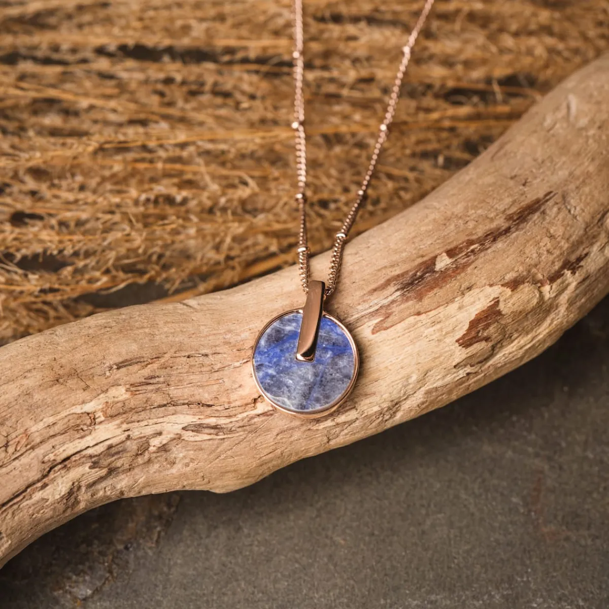 Holzkern Halsketten|Schmuck^Opacity Halskette