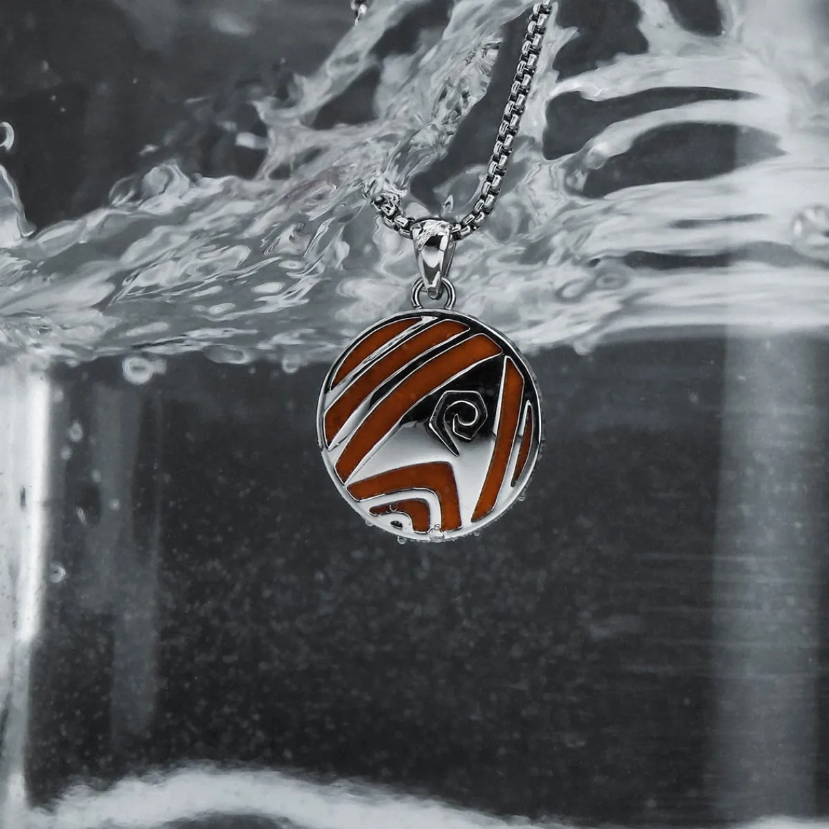 Holzkern Halsketten|Schmuck^Operations Halskette