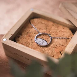 Holzkern Halsketten|Schmuck^Perception Halskette