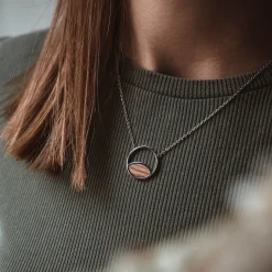 Holzkern Halsketten|Schmuck^Perception Halskette
