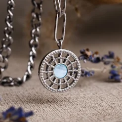 Holzkern Halsketten|Schmuck^Pixa Halskette